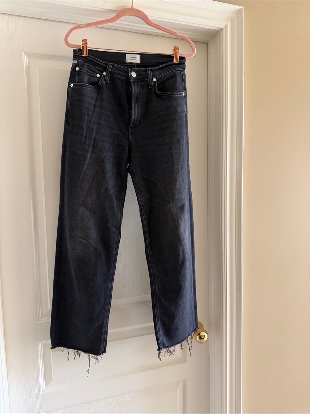 Citizens Of Humanity Black Palma Cropped Straight Jeans